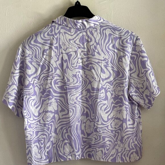 DIVIDED for H& M Buttons down short sleeves shirt size M - Picture 2 of 5